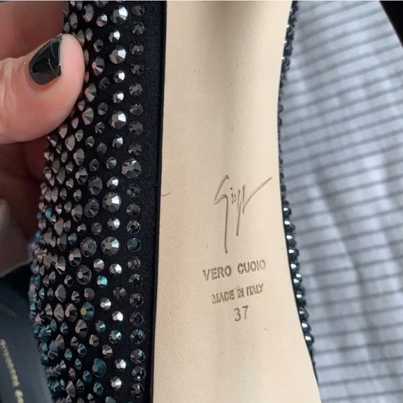 NWT Giuseppe Zanotti Sharon Crystal Embellished Peep Toe Heels Black - Picture 4 of 5